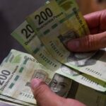 Señalan a Gustavo Madero de beber cerveza durante comparecencia del Congreso